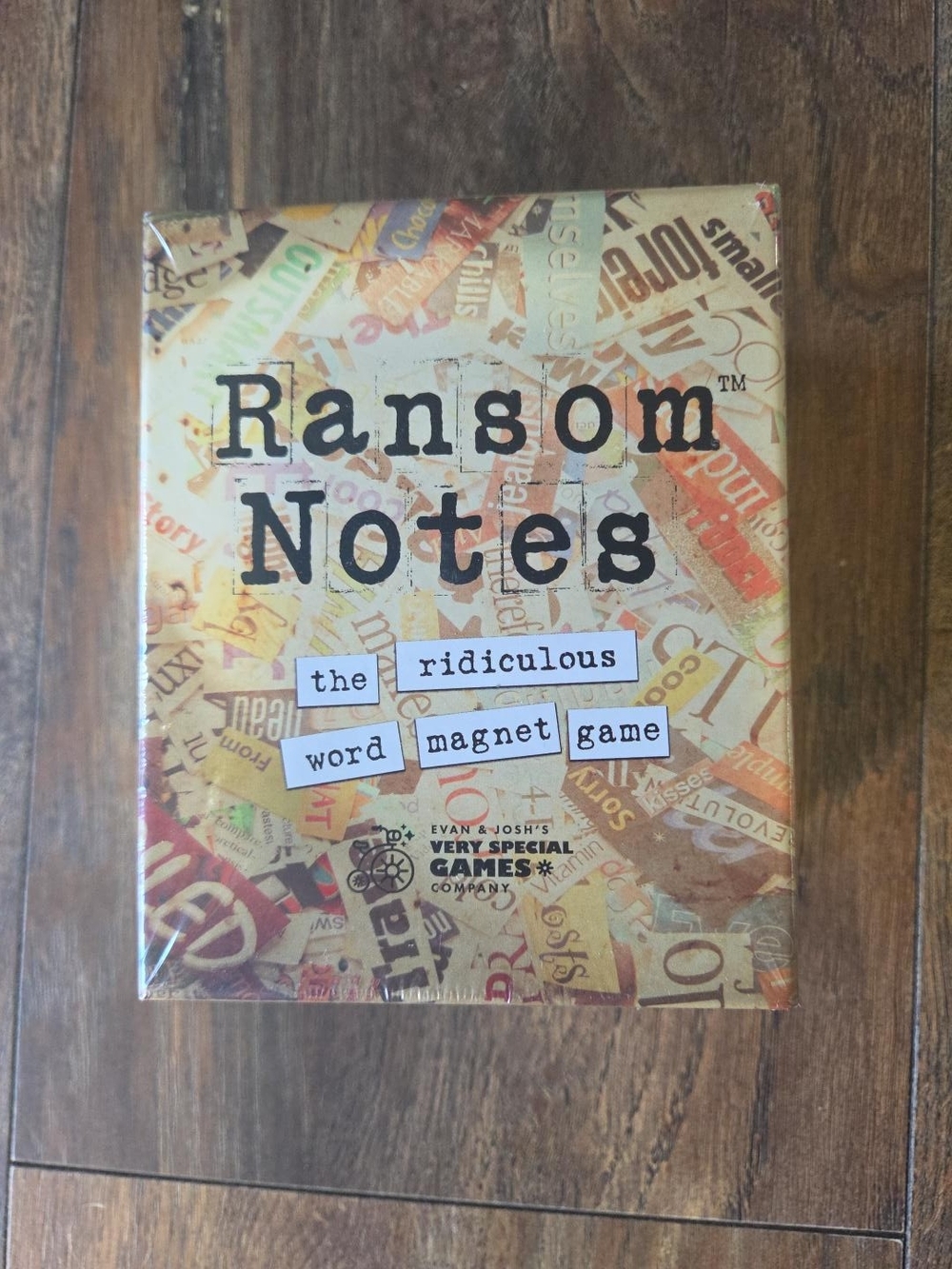 Ransom Notes Word Magnet Game by - Beige Multi